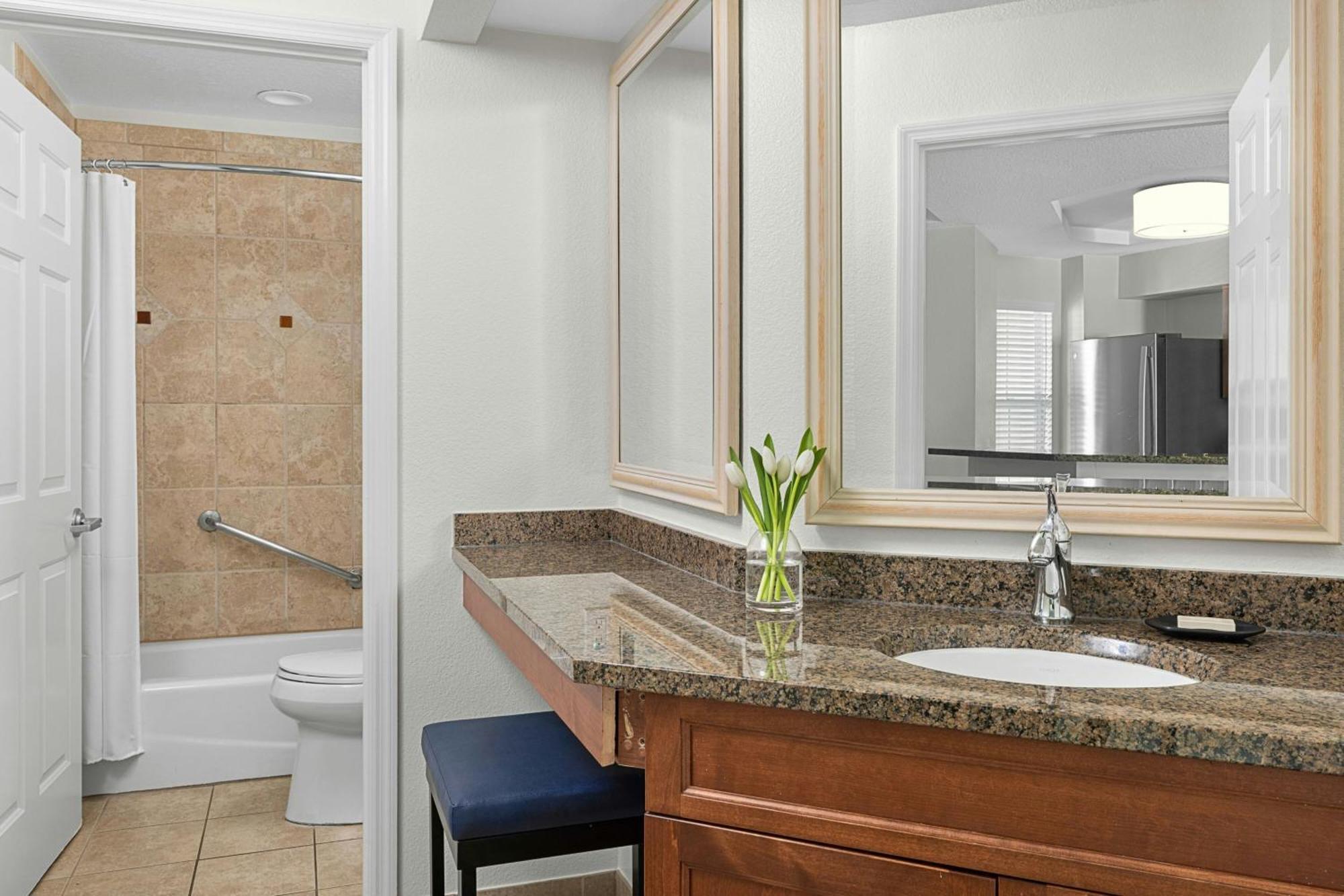 Sheraton Broadway Resort Villas Миртъл Бийч Екстериор снимка